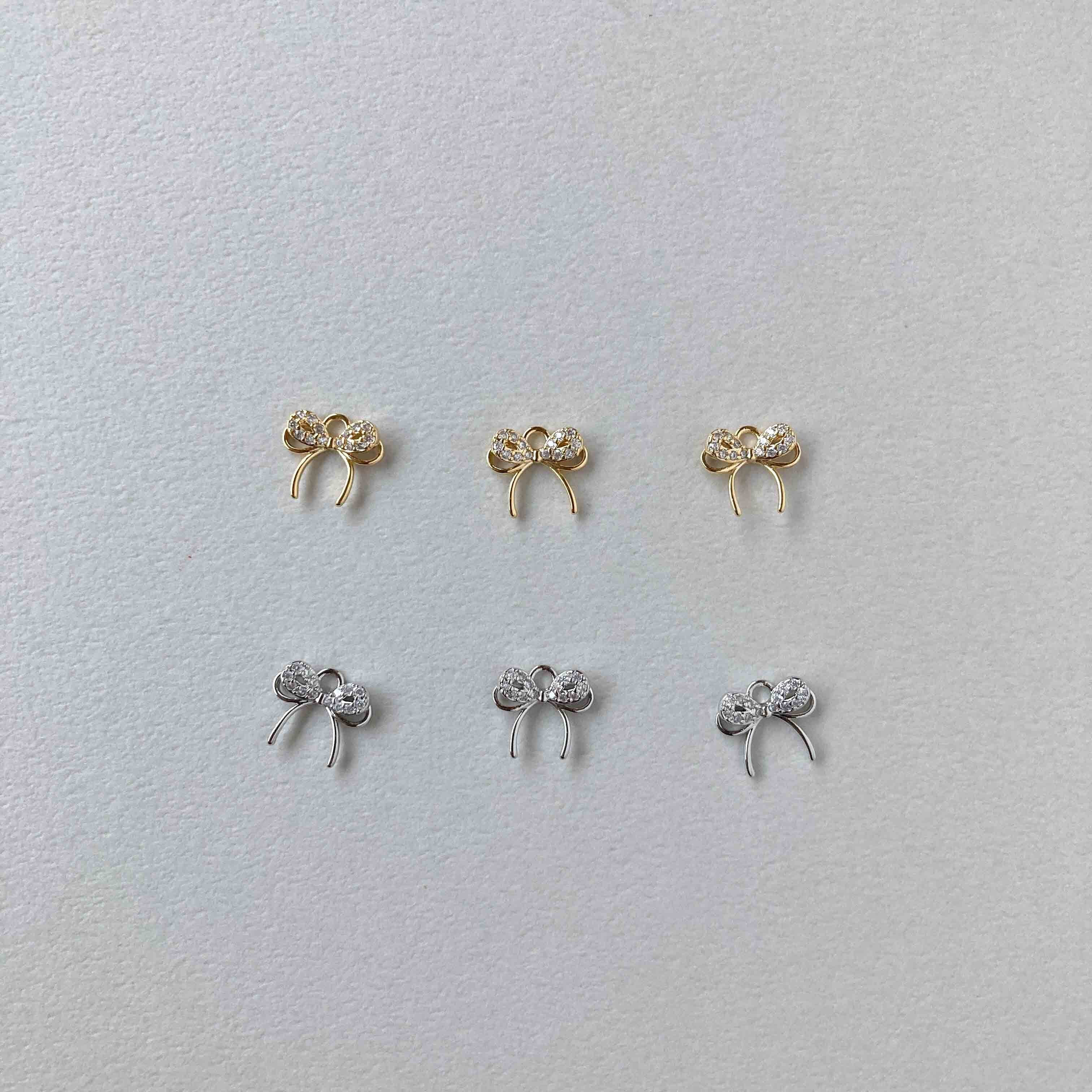 ジルコニア付き二重ループのリボンチャーム