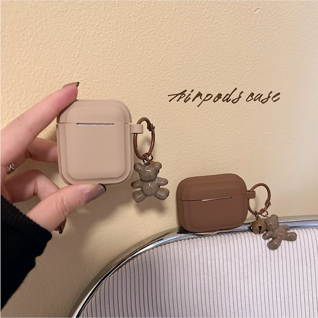 可愛いラテモカにクマさん❤︎ ベアチャーム シリコン AirPodsケース ND-14452