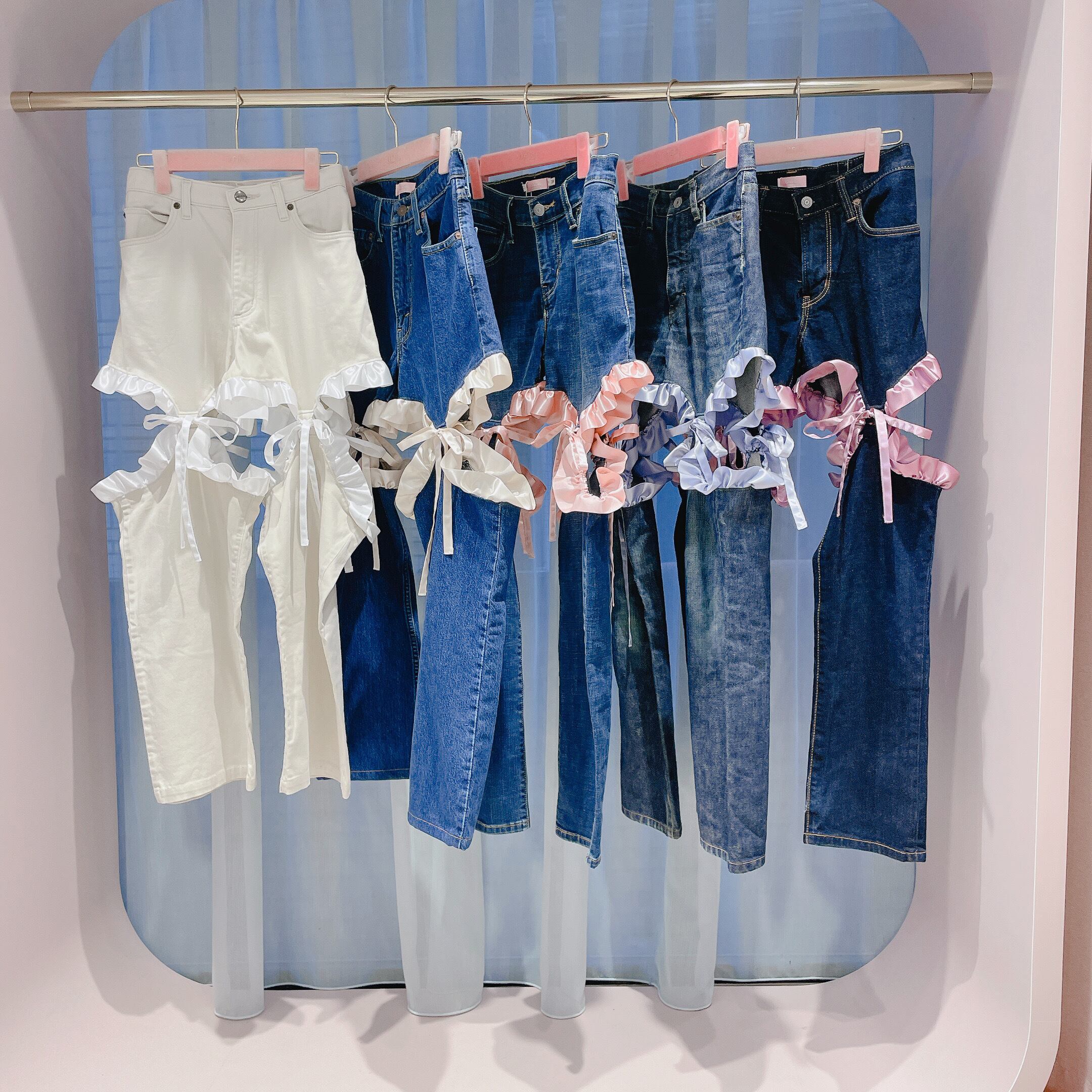 限定】カットアウトリメイクデニムパンツ | lilLilly official webstore