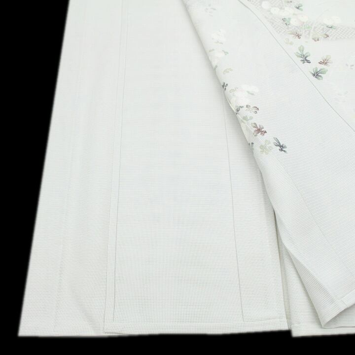 正絹　先練駒絽の訪問着　新品 美品 夏物 駒絽 附下げ・訪問着（正絹）未使用＜HH2391＞ - メルカリ