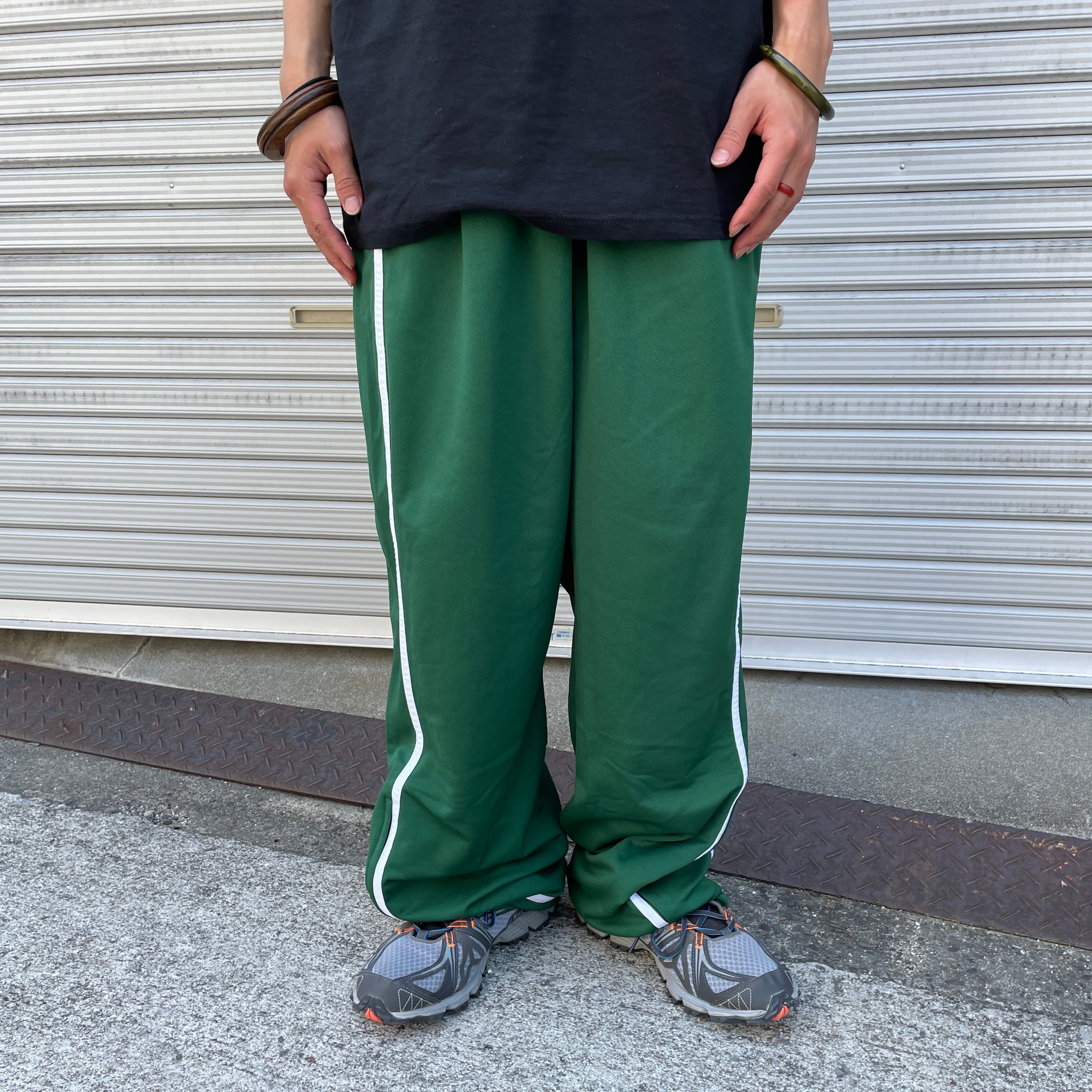 adidas  スエットパンツ　ＸＬ　グリーン　緑