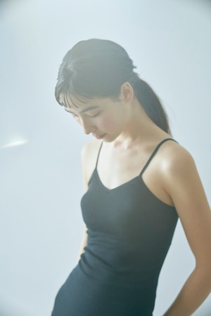 〈再入荷〉me. / パッド付きキャミソール〈スーピマコットンリブ〉
