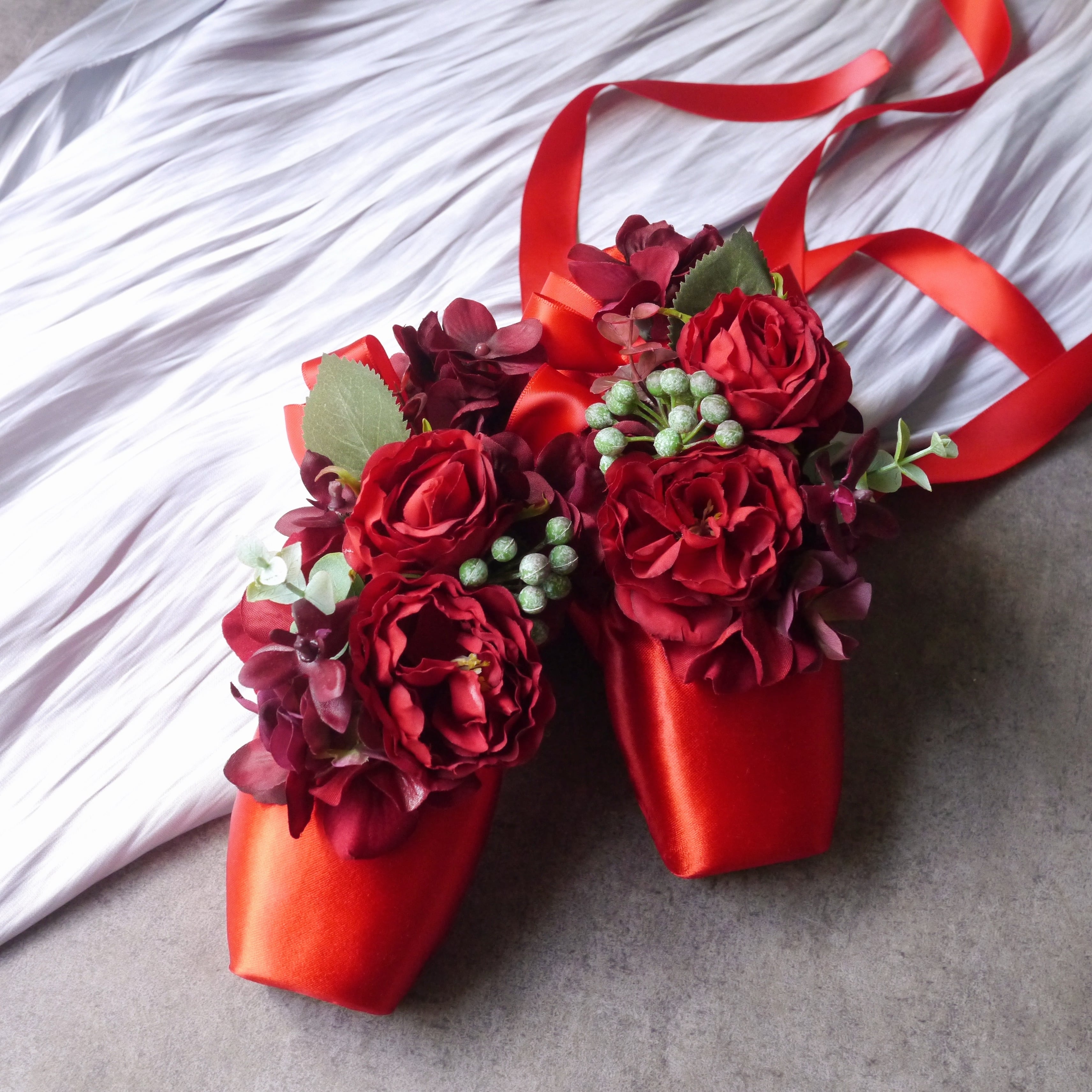 Red POINTE FLOWER （還暦におすすめ）