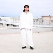 UNTRACE(アントレース)リネンファブリック、ハーフジッププルオーバー、オーバーパンツコーディネート