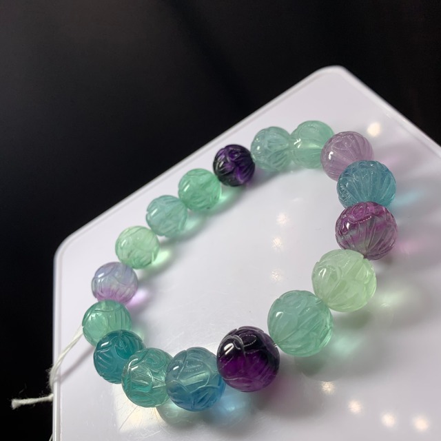 フローライトブレスレットー蕾ー