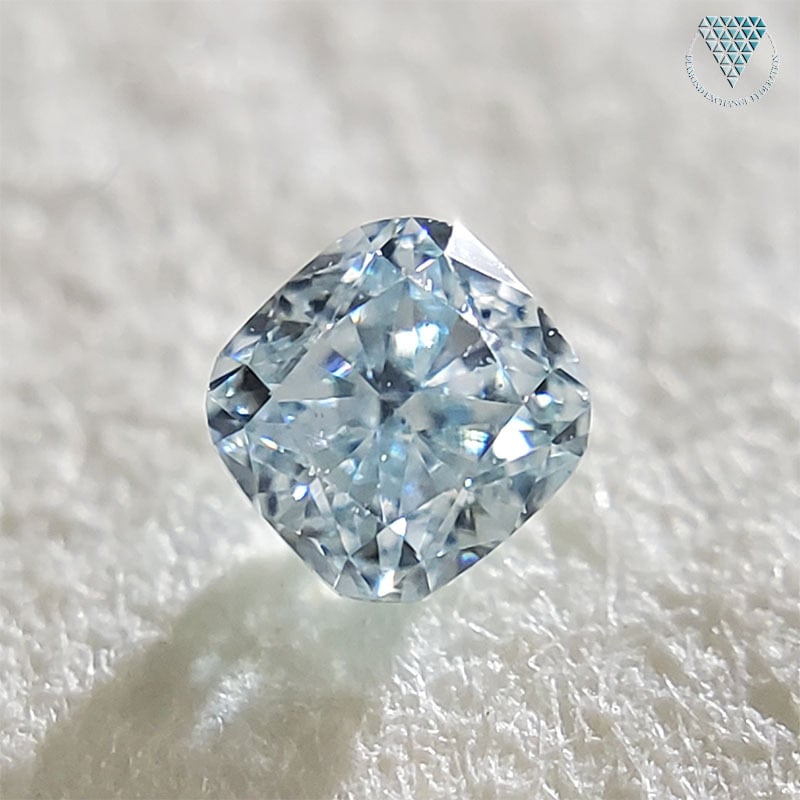 0.060 ct Fancy Greenish Blue SI1 CGL 天然 ブルー ダイヤモンド