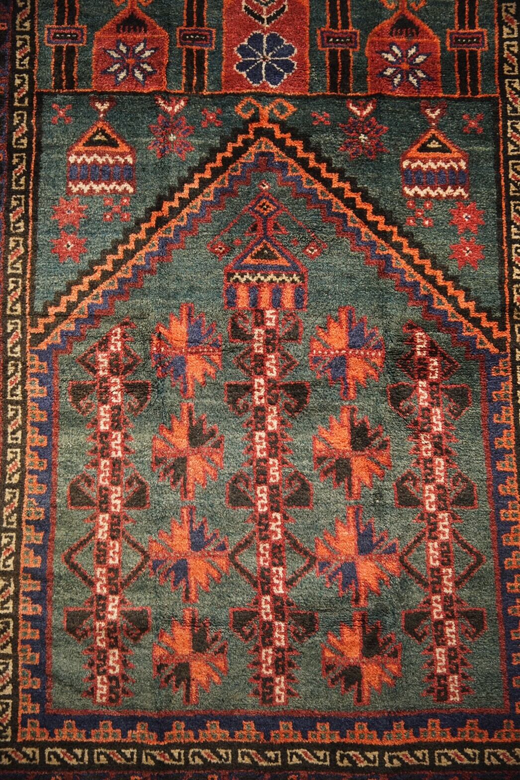 798 -Semi Antique Baluch rug