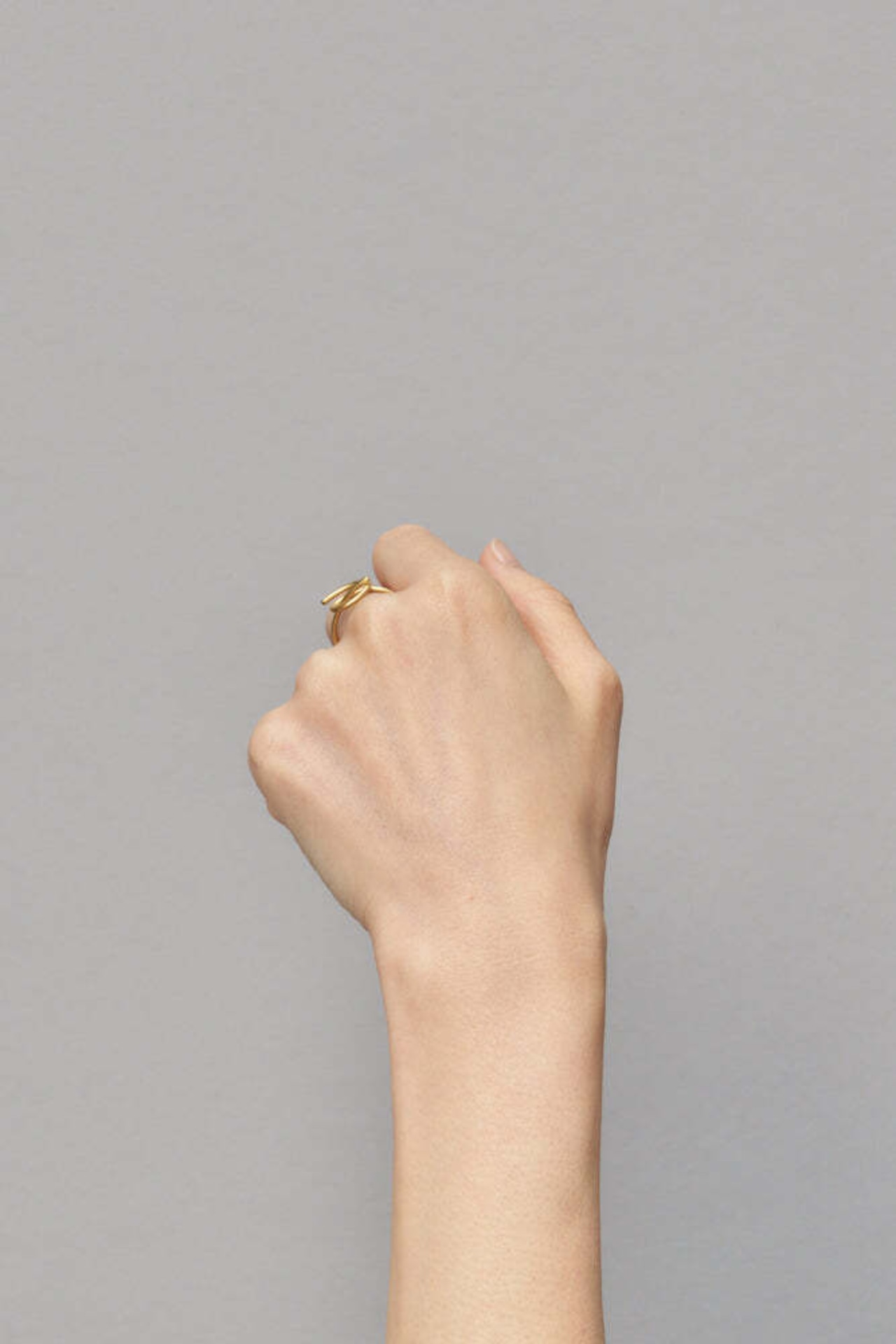 _Fot - round wire ring _ loop :gold|真鍮リング/18Kゴールドメッキ/ループデザイン/上下2WAY着用/日本製