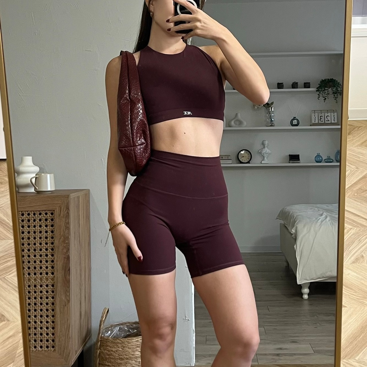 Chic Medium Shorts【4 colors】