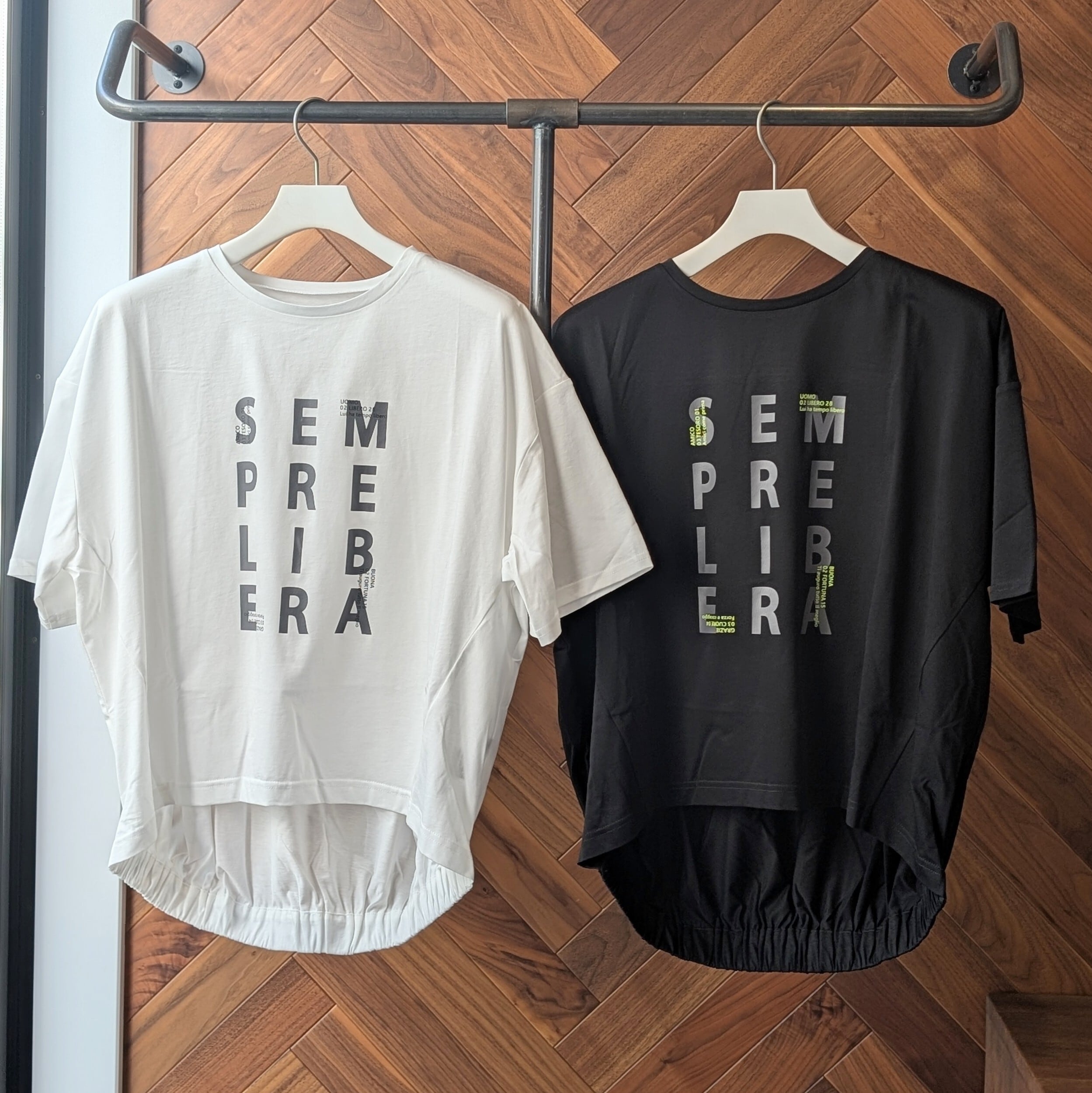 後裾ゴム ロゴ Tシャツ