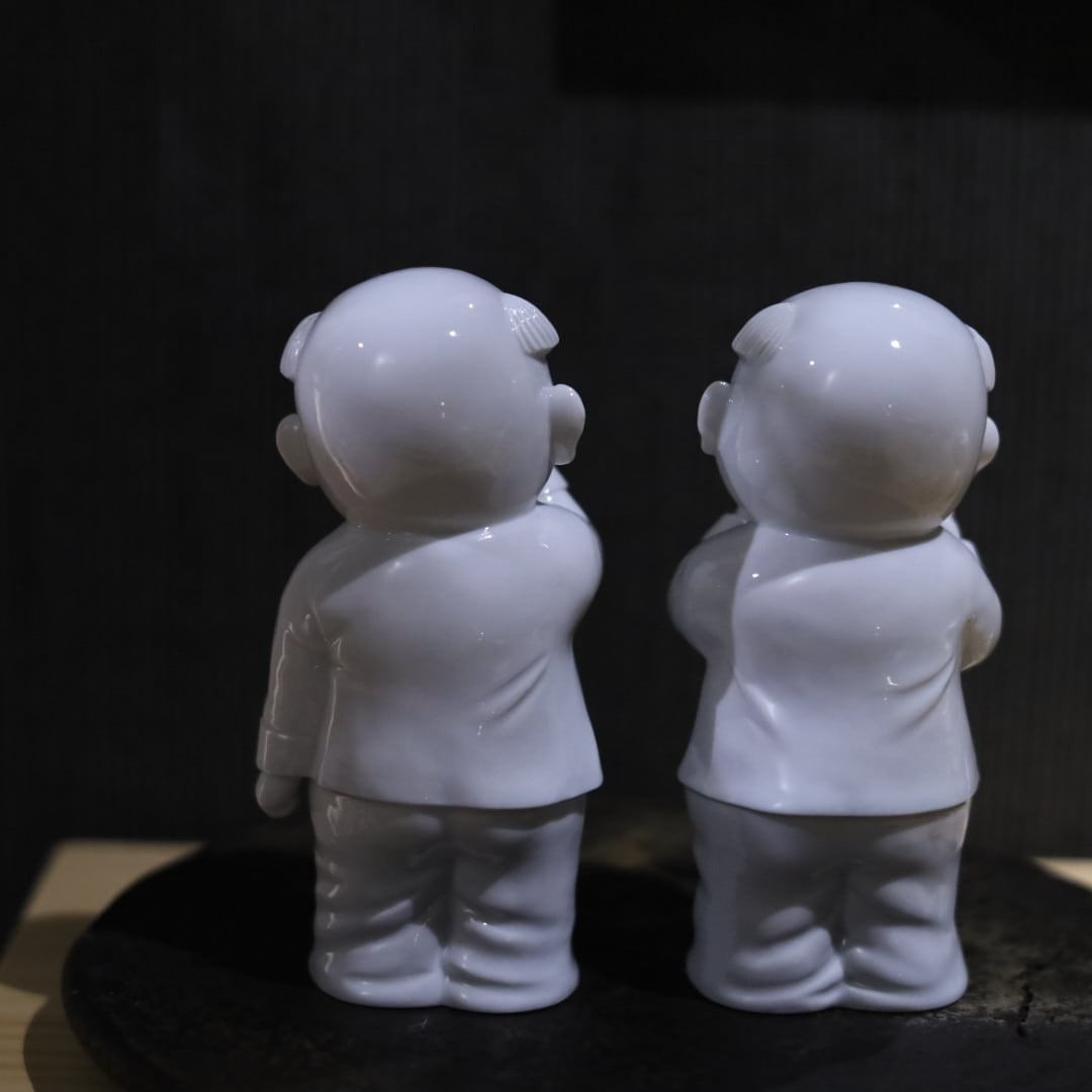 AS 中里進也 立ち姿唐子人形 | 芦屋貴兆陶家 online shop