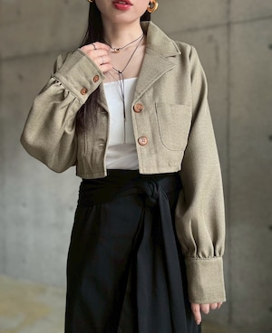 【3/14 21:00〜】 ショート丈テーラードジャケット【カーキ】