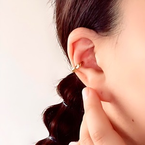 philosophia earcuff gold