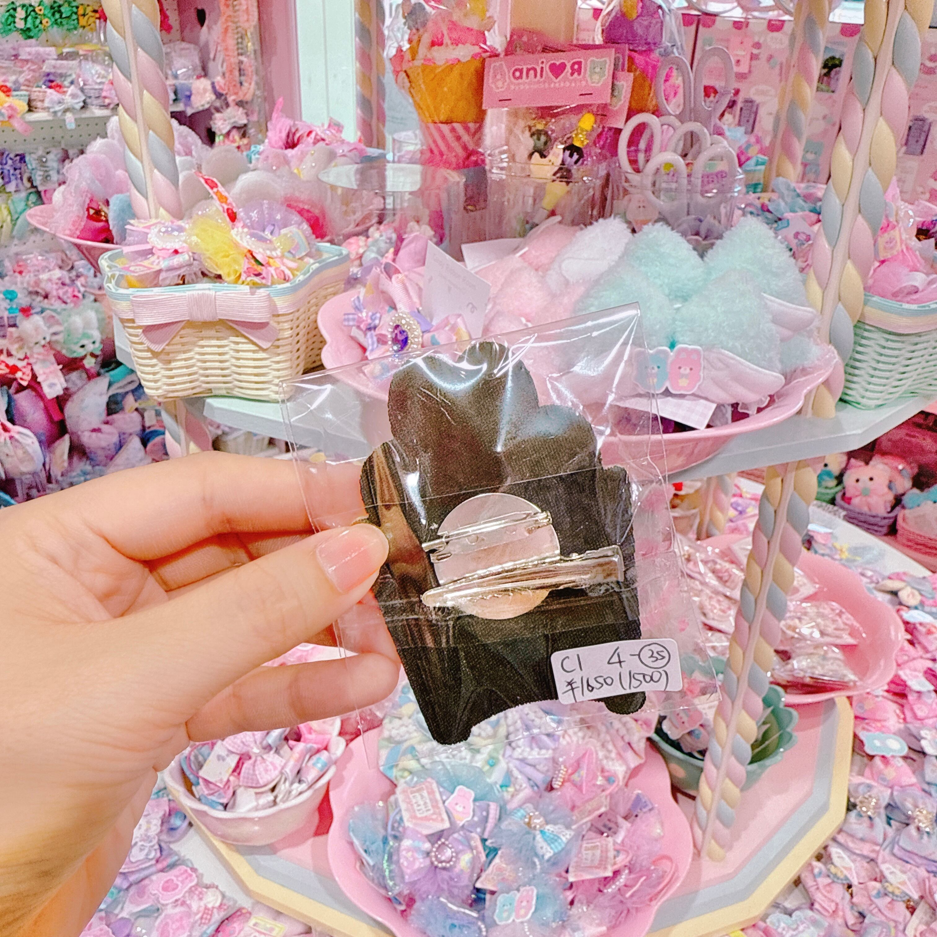 【C1】4-35クリップブローチ