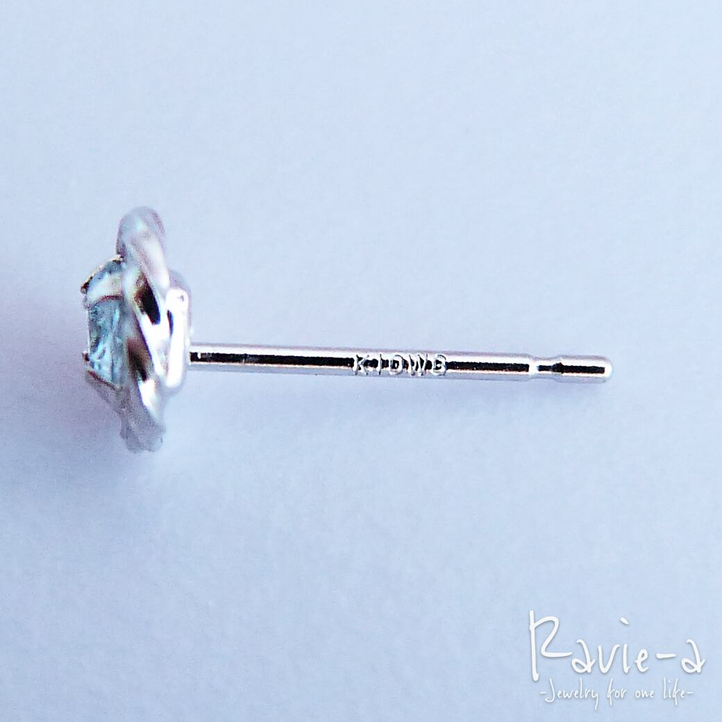 K10ホワイトゴールド アクアマリン 1粒ピアス 天然石 3月誕生石 | Ravie-a