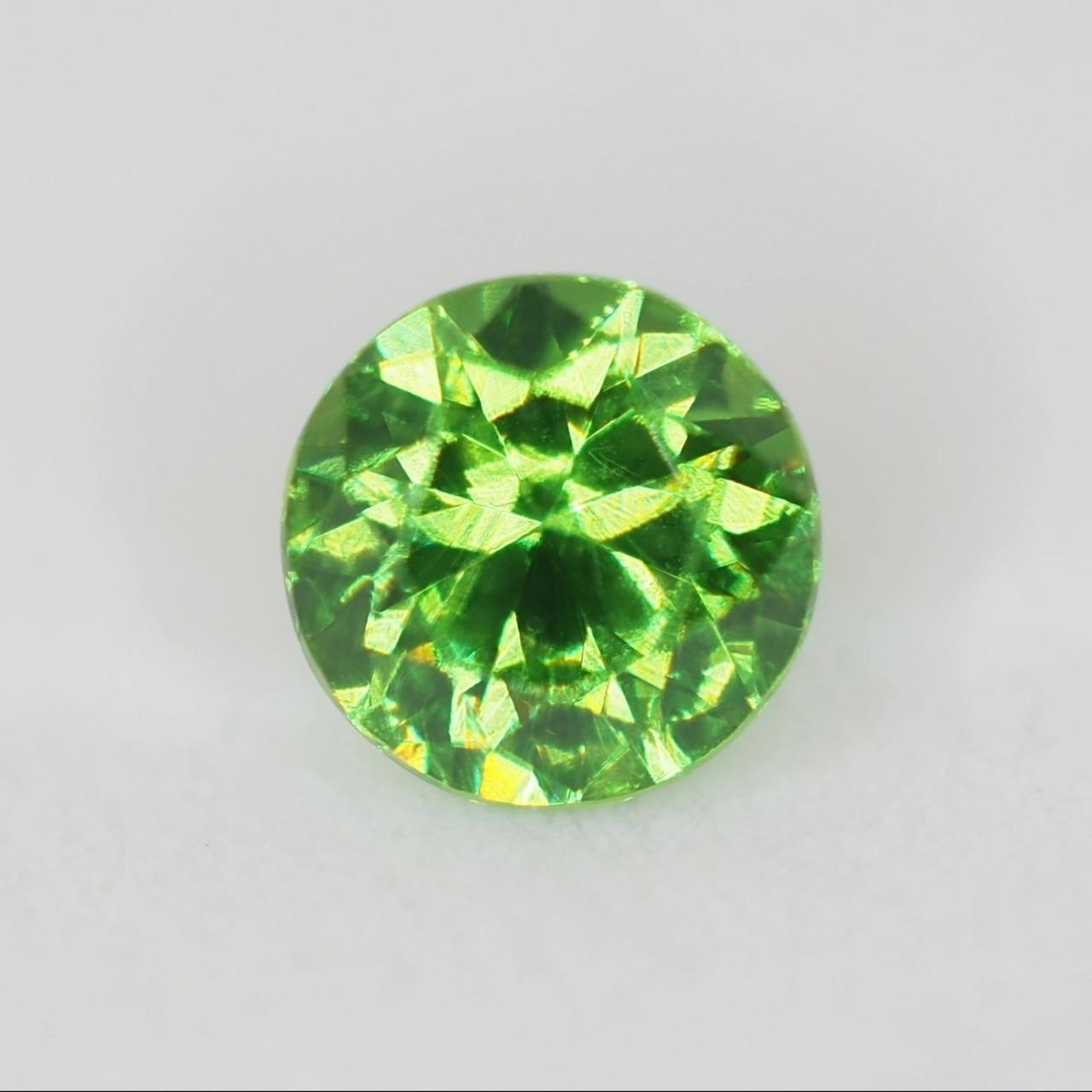 デマントイドガーネット ロシア産 0.1ct