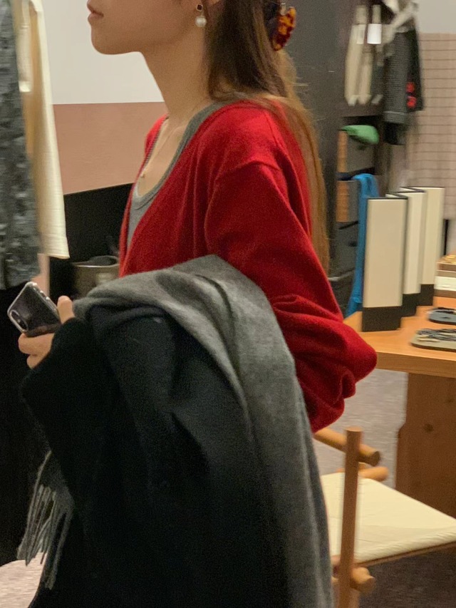 (予約) ounce / Lazy deep v neck knit 3color