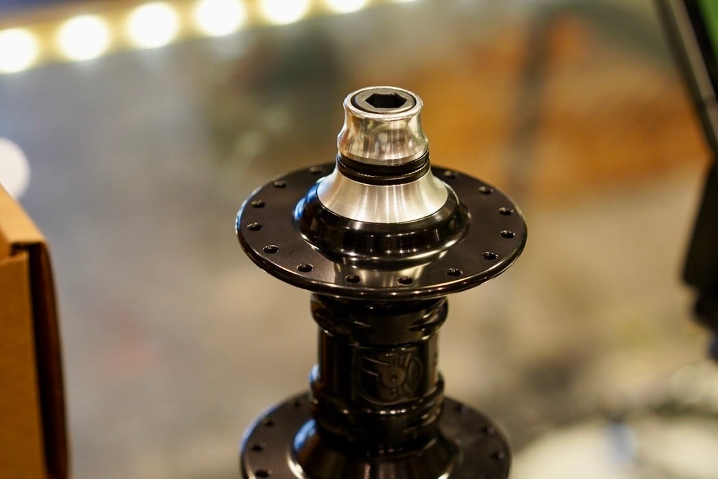 PROFILE RACING TRACK HUB SET ブラック | Counter Attraction