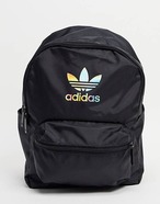 adidas　クラシックバックパック　ブラック