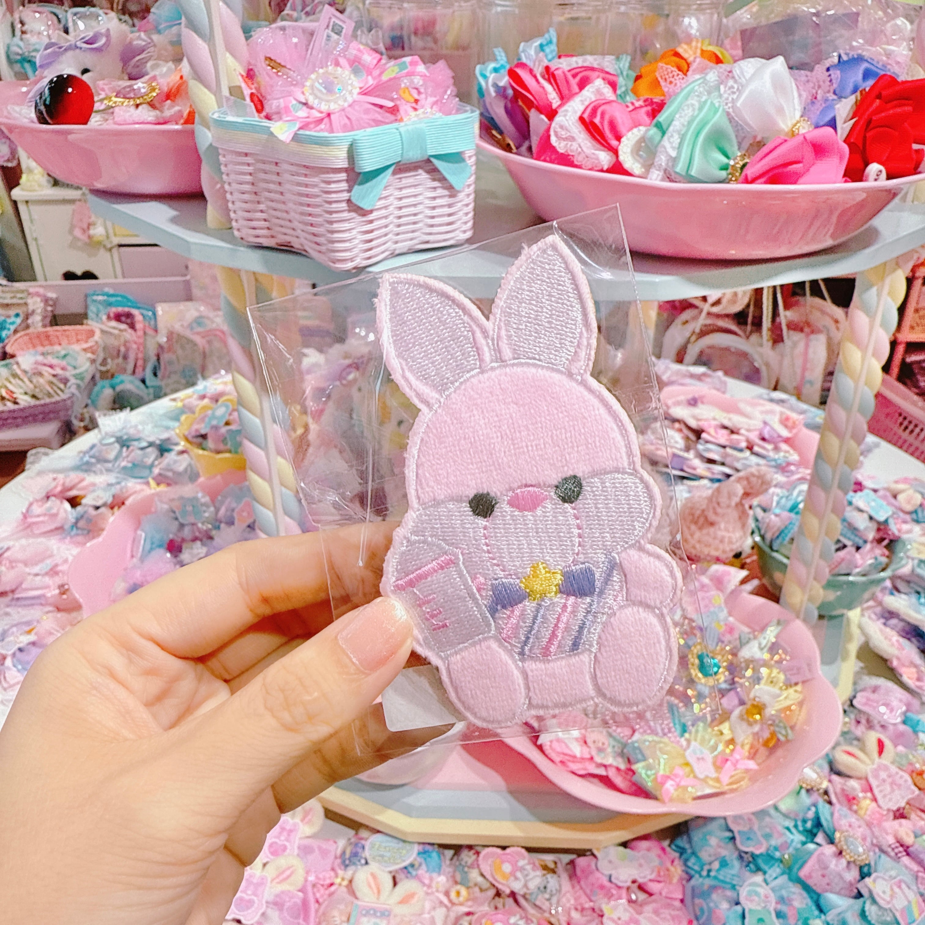 【C1】4-22クリップブローチ