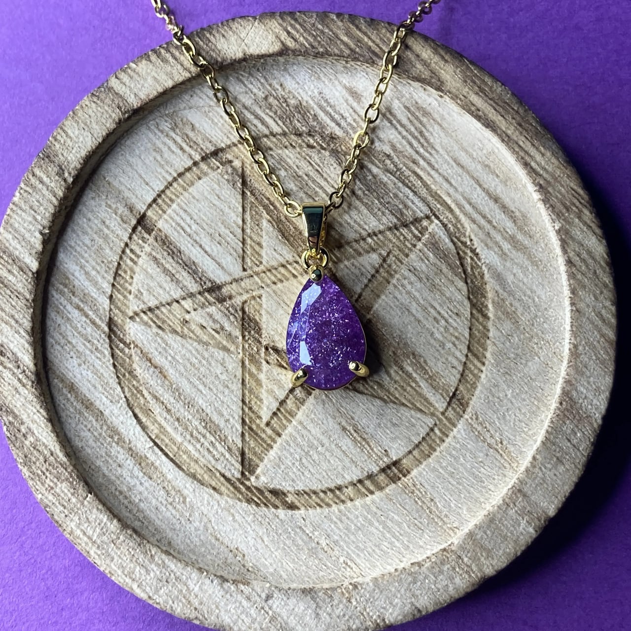 【限りない愛と魅了】ラヴエンティス