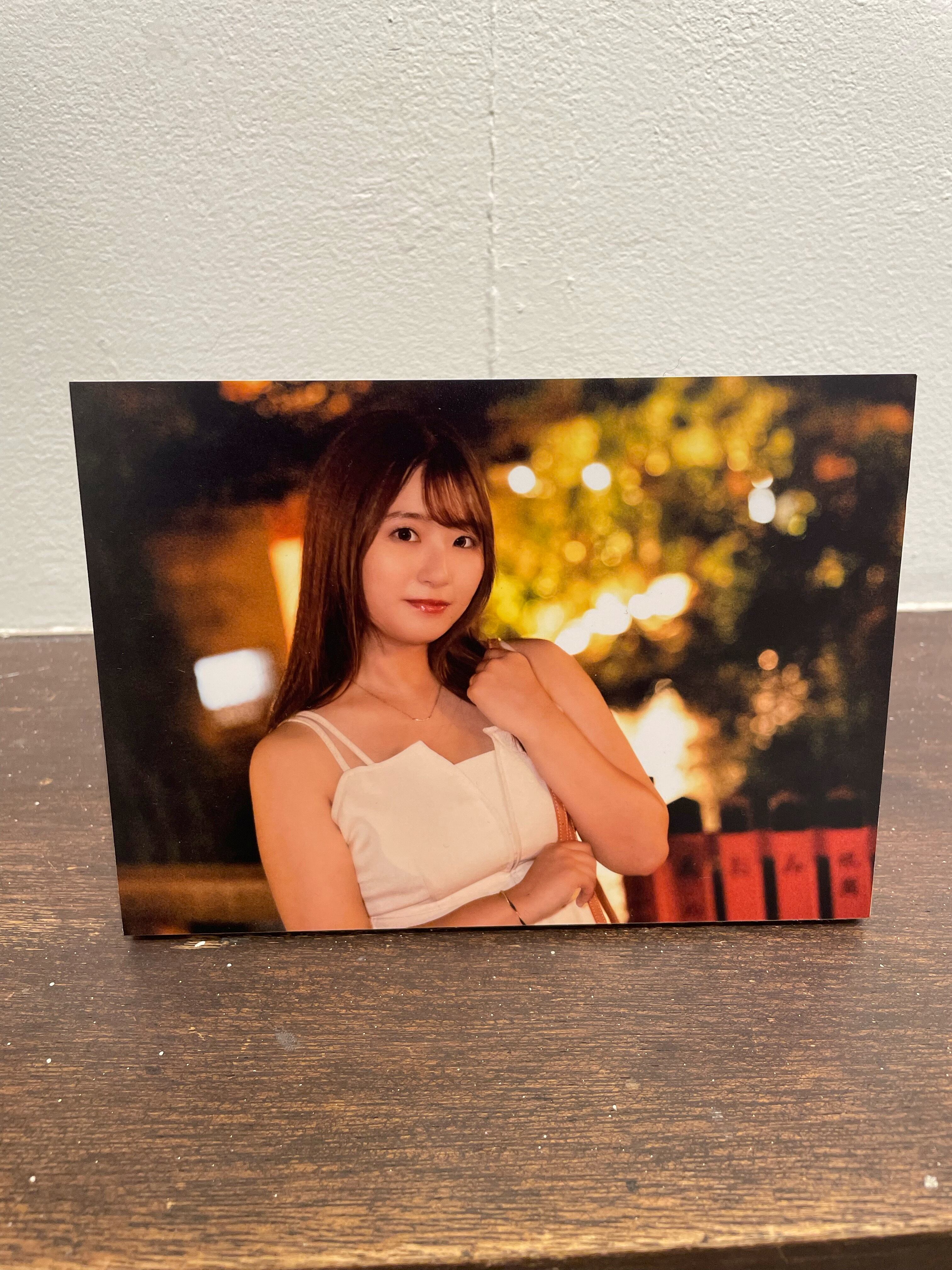 初美沙希、2L版写真パネル1 | Legamephoto