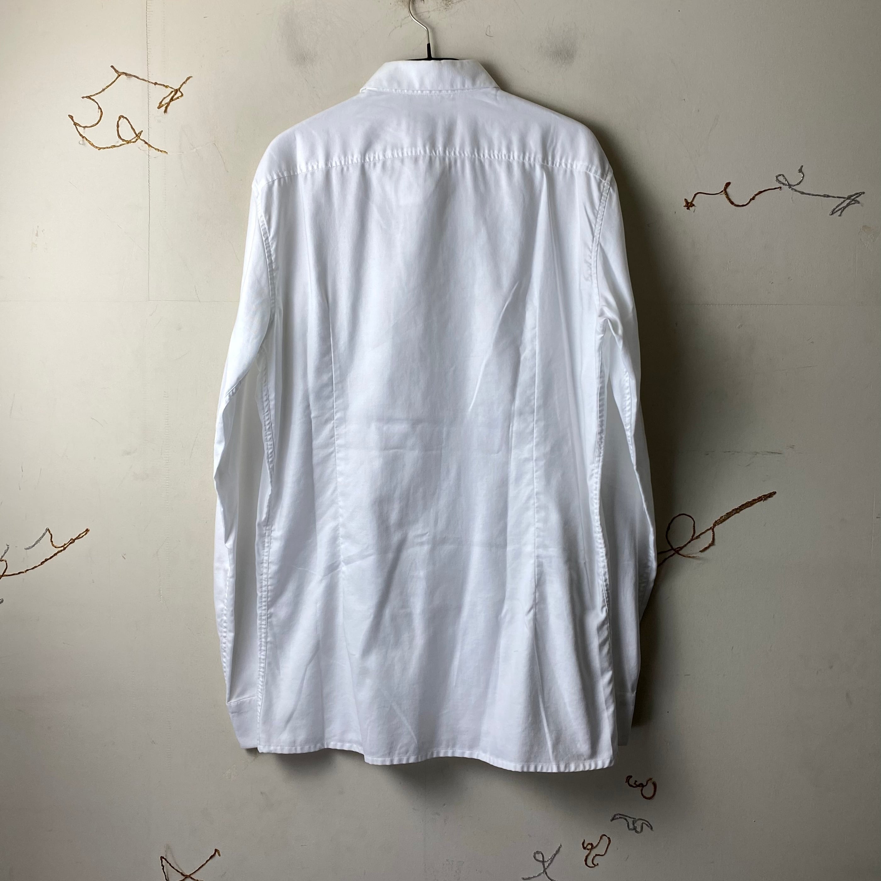 RAF SIMONS “R” embroidery white shirt | NOIR ONLINE