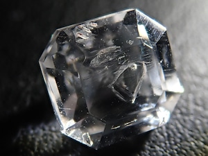 【新商品】ブラジル産水入りクォーツ 2.642ct