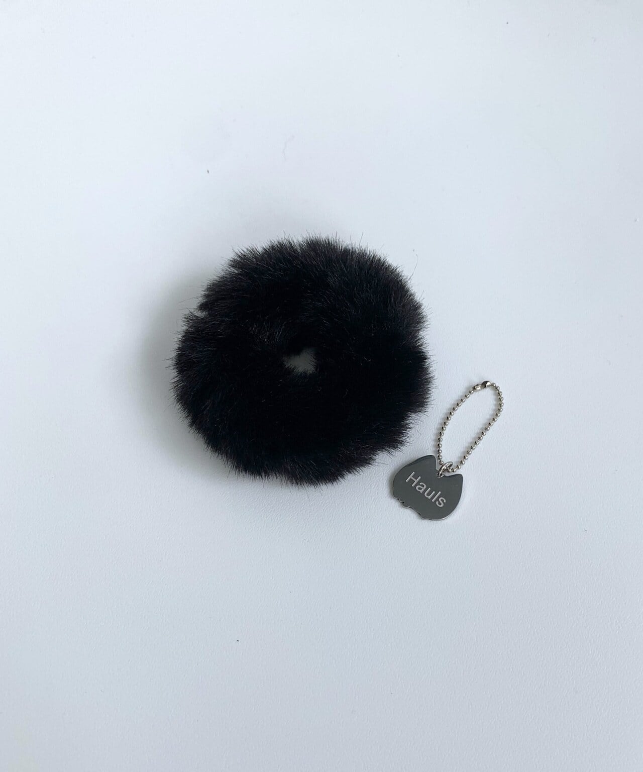 No.127★もこもこシュシュ★ チャーム付きもこもこシュシュセット | Hauls