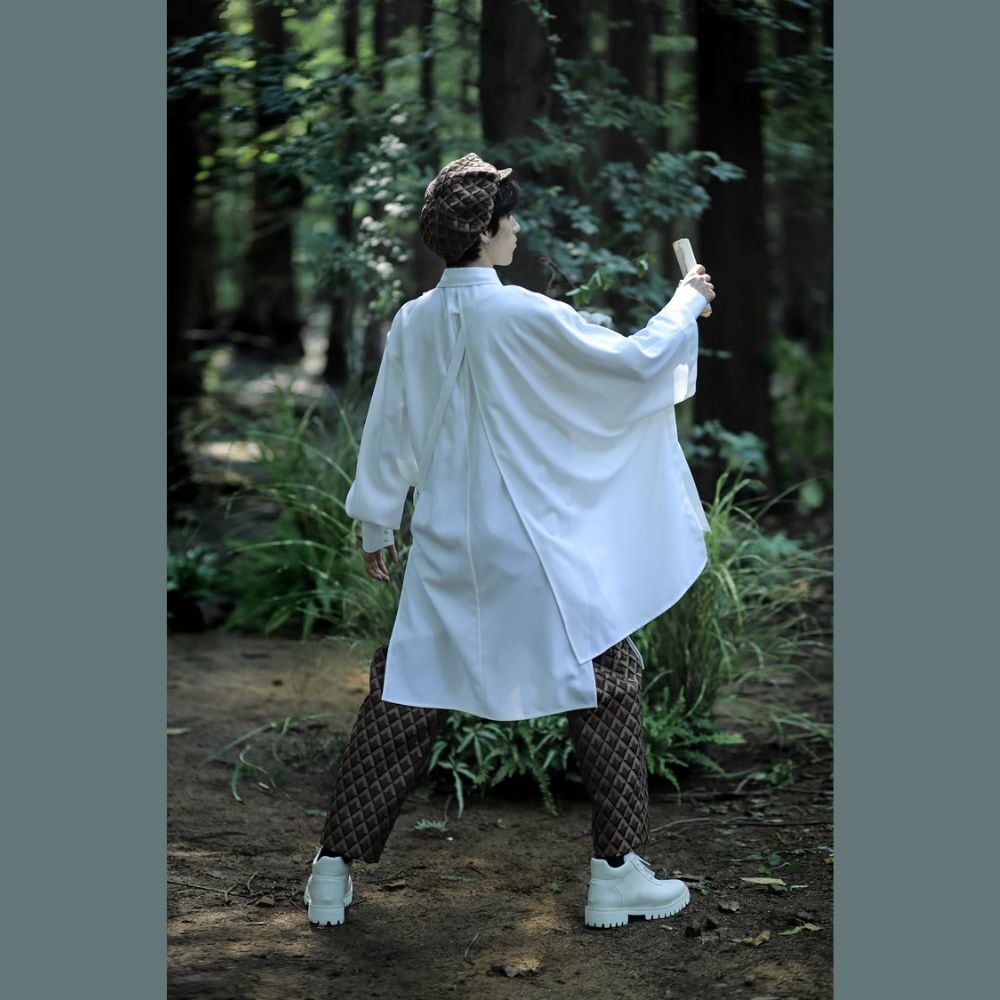 ケープのようにもなる変形スリットデザインシャツ 【メンズ】 E00225