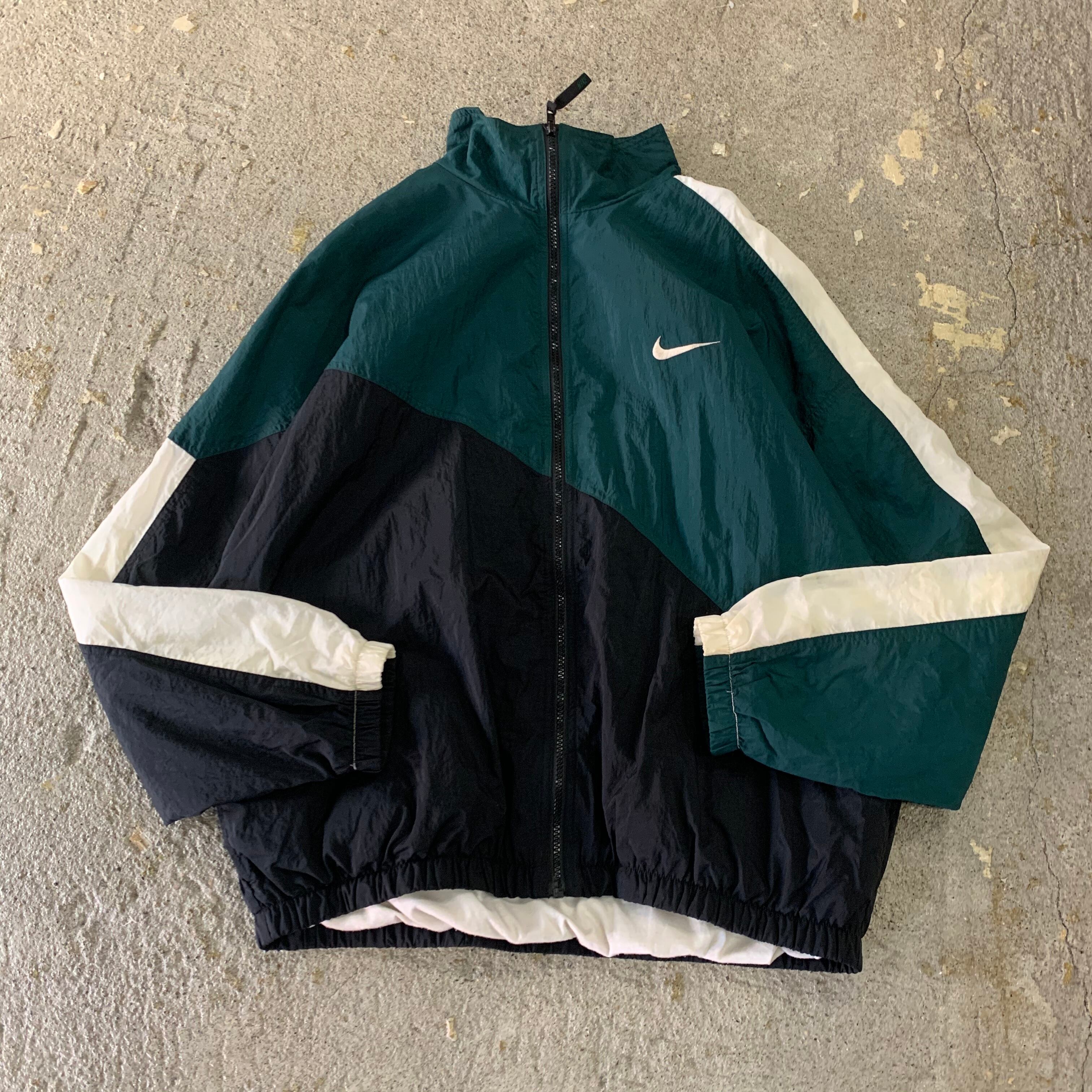 90s NIKE nylon jacket | What'z up
