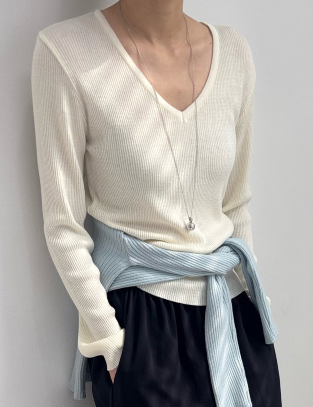 【新作5％OFF・3日間】V-neck Slim Knit_4colors
