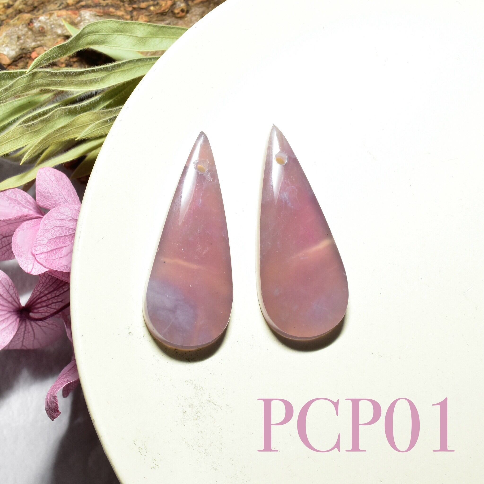 パープルカルセドニー 穴あき ペアルース インドネシア産 PCP01