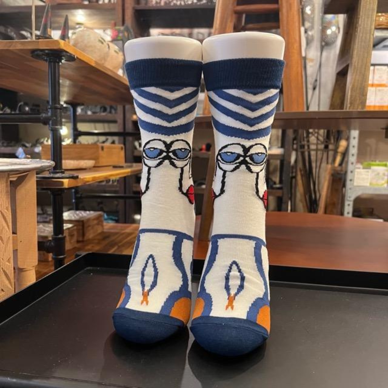 TOPANGA Socks Lady's Art Socks Wink　アートソックス　ウインク　クルーソックス　レディースソックス　靴下　ギフト　