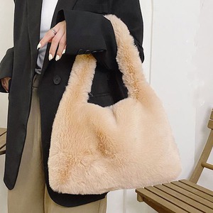 ファー トート バッグ レディース 秋冬 大人 通勤 通学 大容量 もこもこ 軽量 おしゃれ かわいい カジュアル 大人可愛い 大人女子