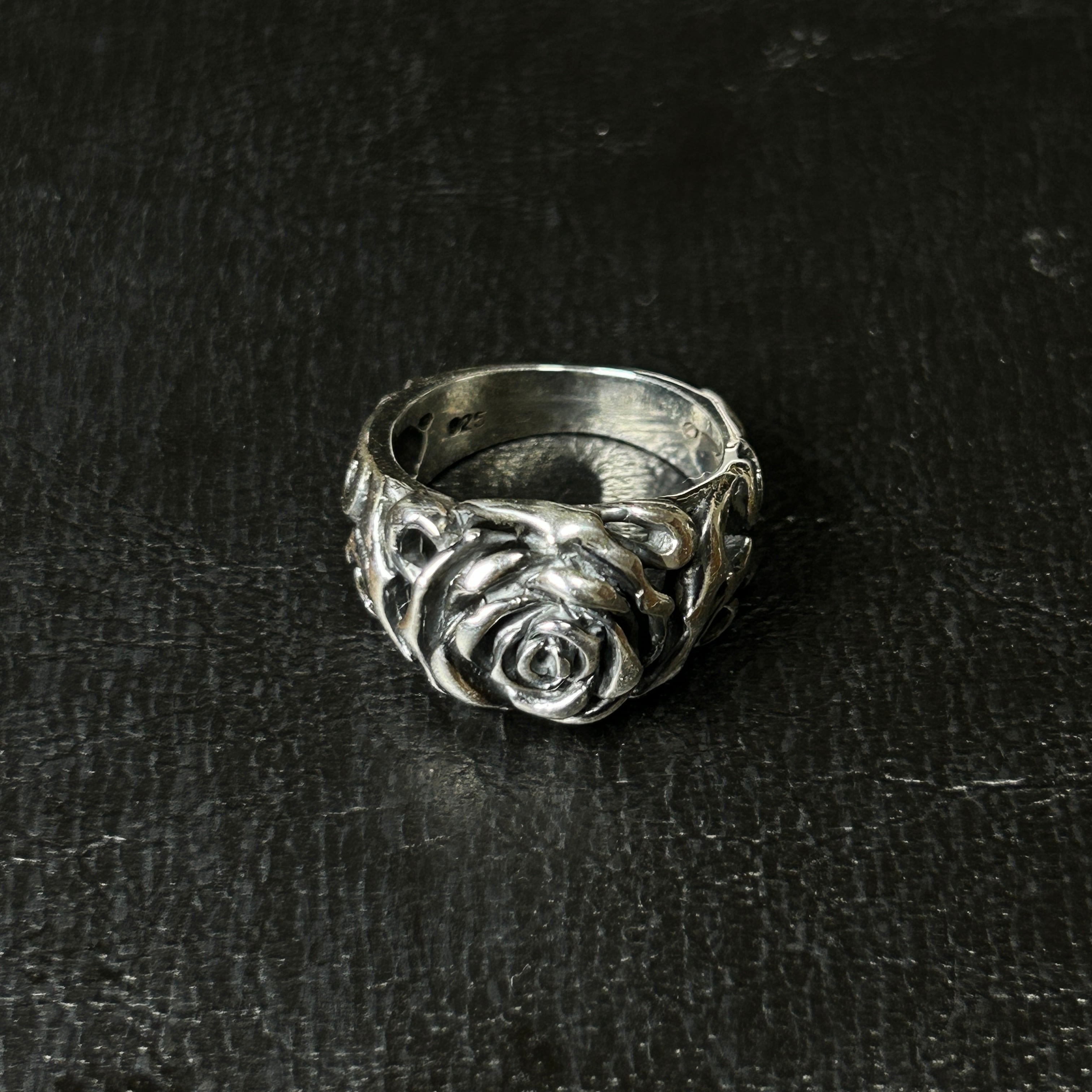 シルバー925 silver 薔薇透かしデザインリング/軽研磨仕上げ/15号