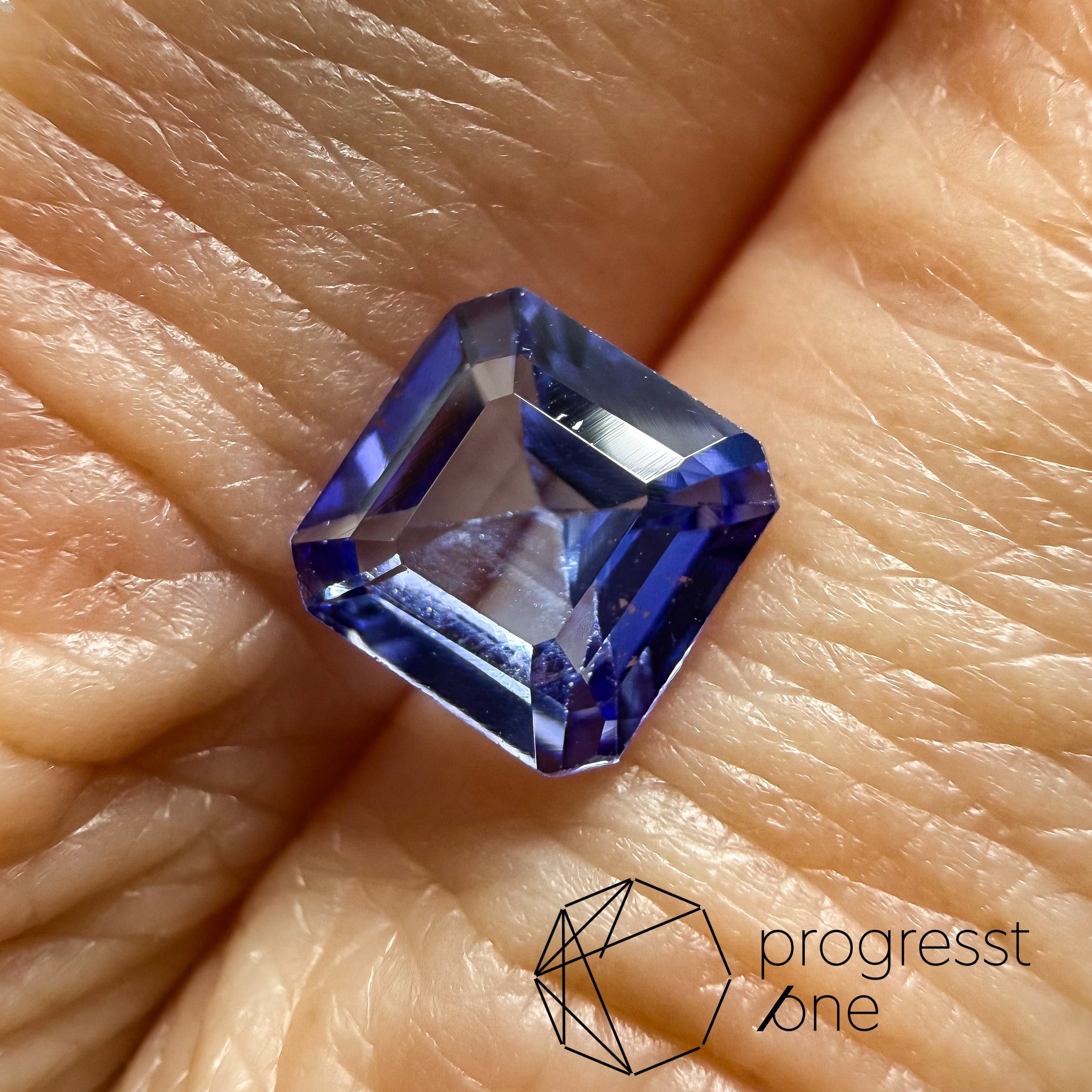 タンザナイト1.03ct | progresstone