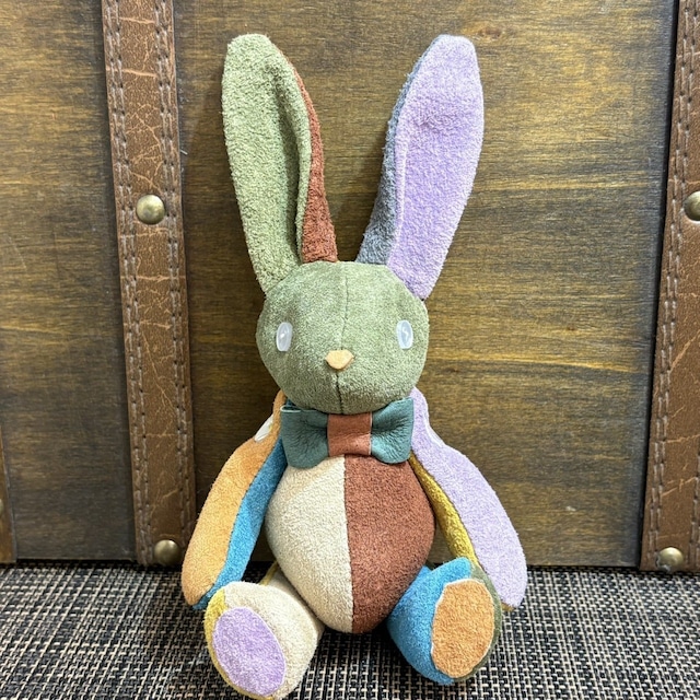 【ピッグスウェード】のベルラビ★マイスターの手作り「ベルズラビット」スペシャルカラフル　写真の1点販売です