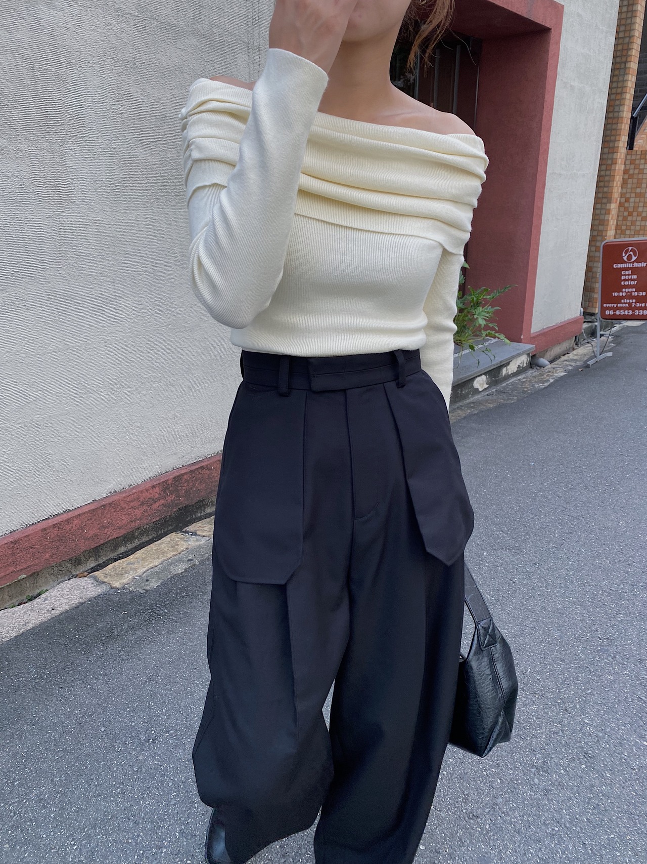 gather turnup off shoulder knit