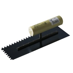 左官コテ 鏝　油焼　クシ目鏝  レンガ下地