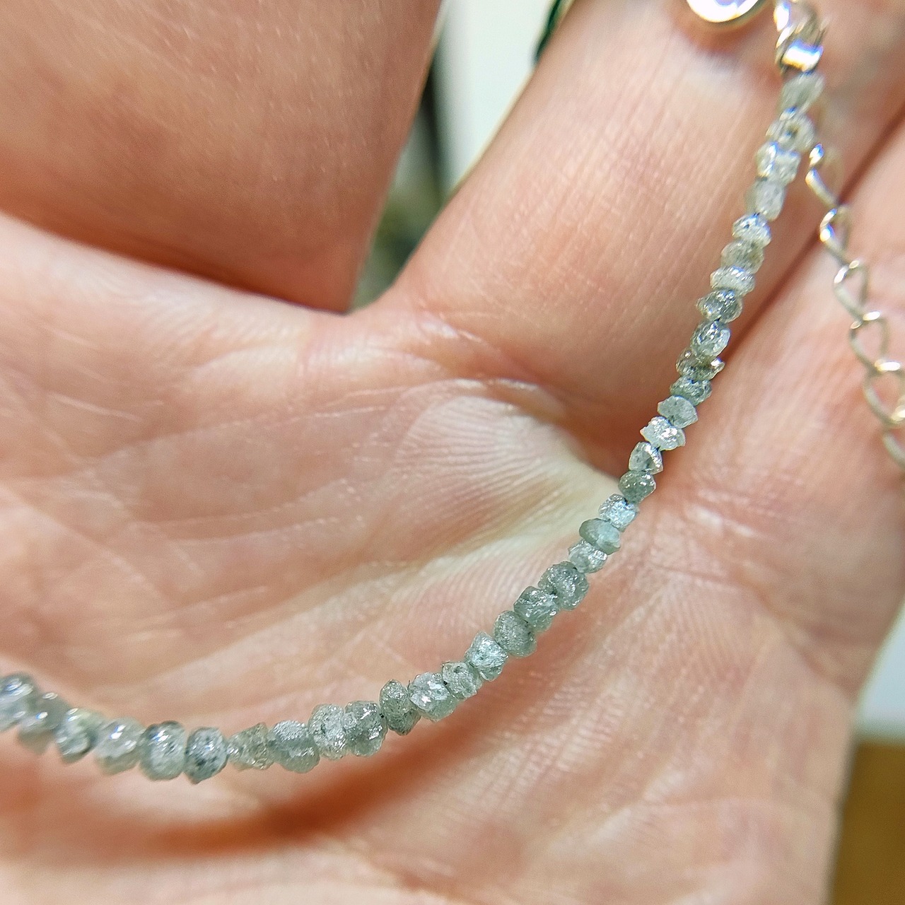 高品質 天然グレーダイヤモンド 原石ラフカット ブレスレット 約2～3mm  