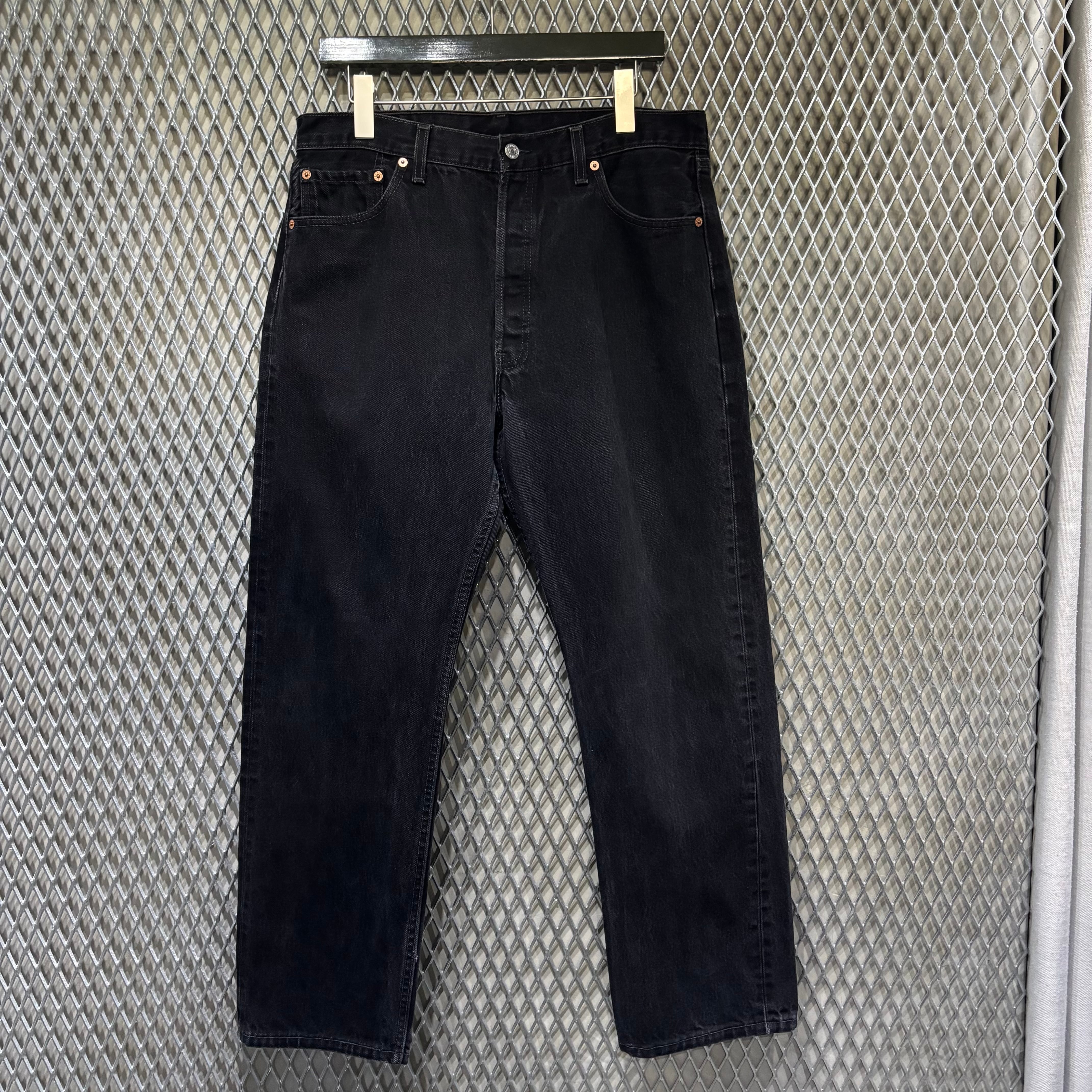 00s【Levi's】501 Black Denim Pants USA製 | the Holic vintage clothing