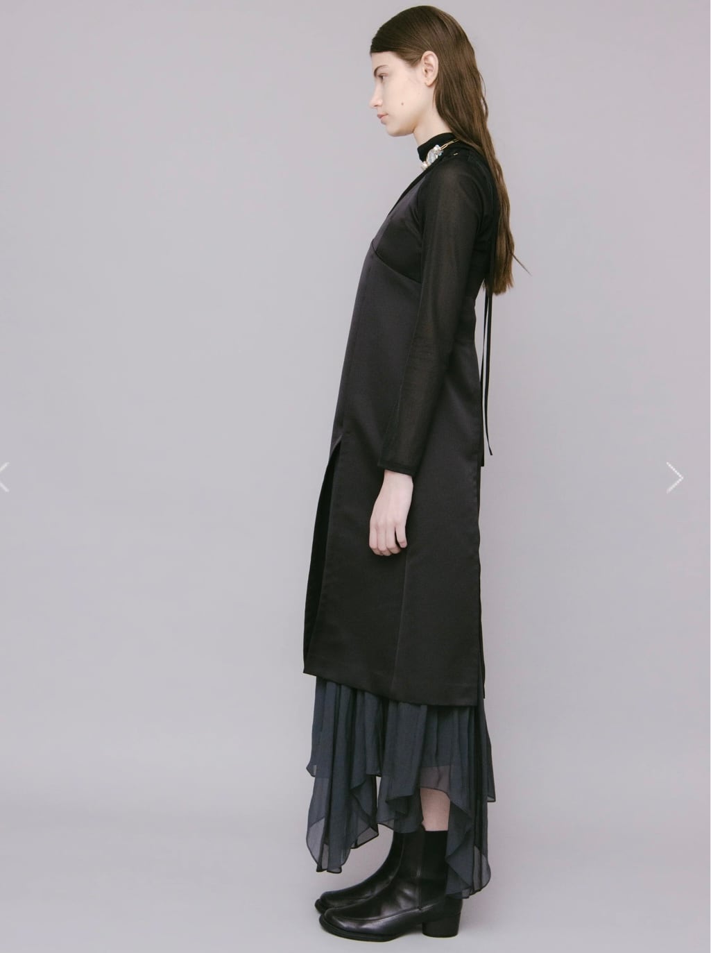 MURRAL Flutters camisole dress ブラック MURRAL flutters camisole dress | AAR