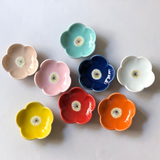 波佐見焼　京千　箸置き　小花