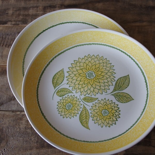 2枚セット アメリカ製 ヴィンテージ 食器 陶器 黄色 ダリア 花柄 ディナープレート 大皿 26cm Andre Ponche 11 Decostone デコストーン レトロ ミッドセンチュリー Flohmarkt フローマルクト