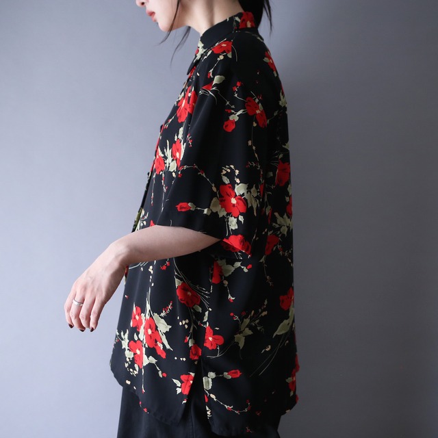 beautiful flower pattern and good button design h/s shirt