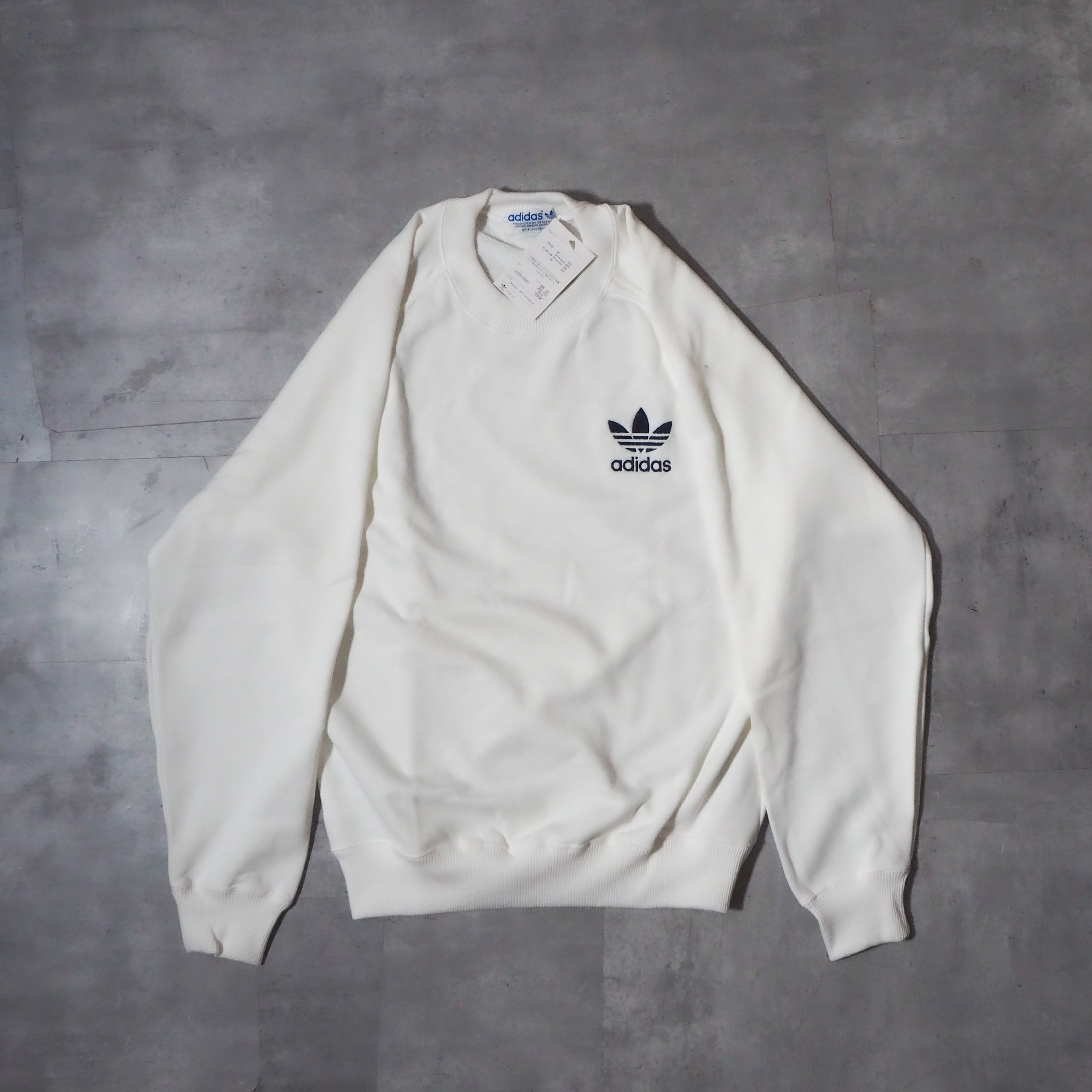 80s “ADIDAS” made by DESCENTE Trefoil logo sweat shirt Dead Stock 