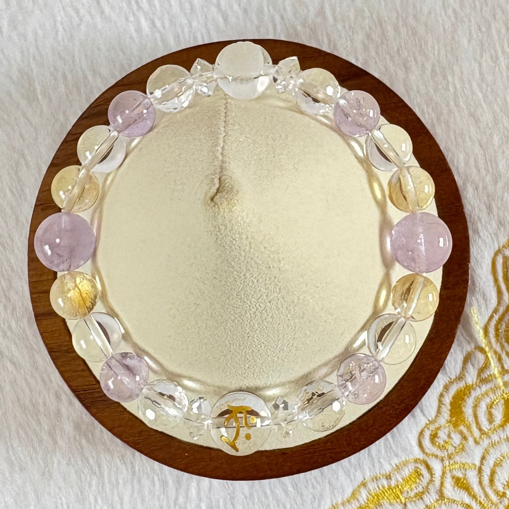 真言ブレス 水晶梵字マン 文殊菩薩 卯年 内周15㎝