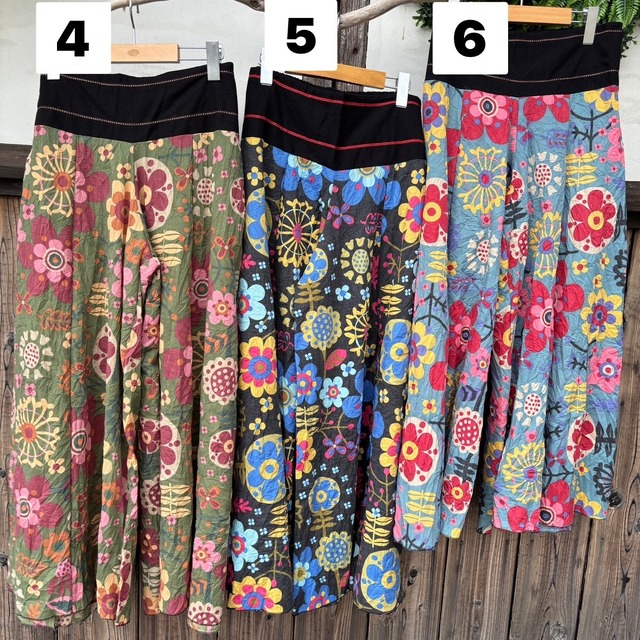 花柄フレアーパンツa