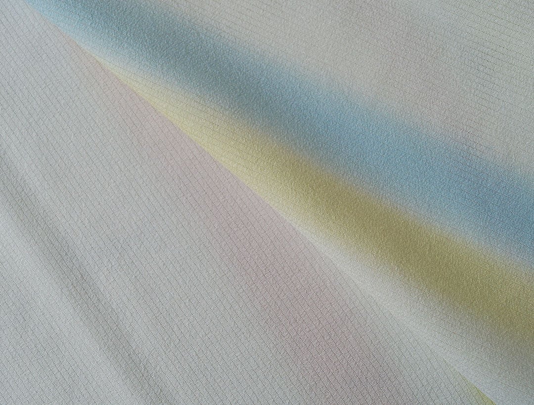 【和小物さくら・帯揚げ】撫子色×苅安色×勿忘草色 五本絽三色暈し絽ちりめん帯揚げ No.250319㉗